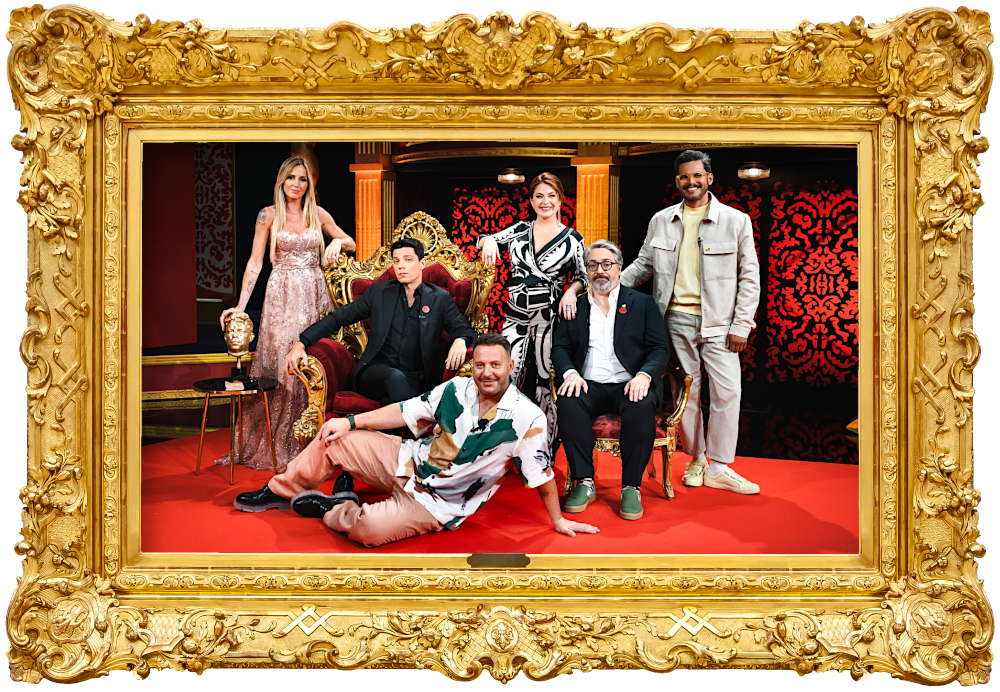 Image of the fixed cast of Taskmaster PT season 3 on stage together, including Vasco Palmeirim, Nuno Markl, Gabriela Barros, Cândido Costa, Madalena Abecasis, and Wandson Lisboa. Image of the fixed cast of Taskmaster PT season 3 on stage together, including Vasco Palmeirim, Nuno Markl, Gabriela Barros, Cândido Costa, Madalena Abecasis, and Wandson Lisboa.